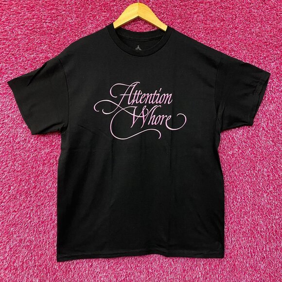 Tove Lo Attention Pink Lettering Black T-Shirt Large - Picture 1 of 4